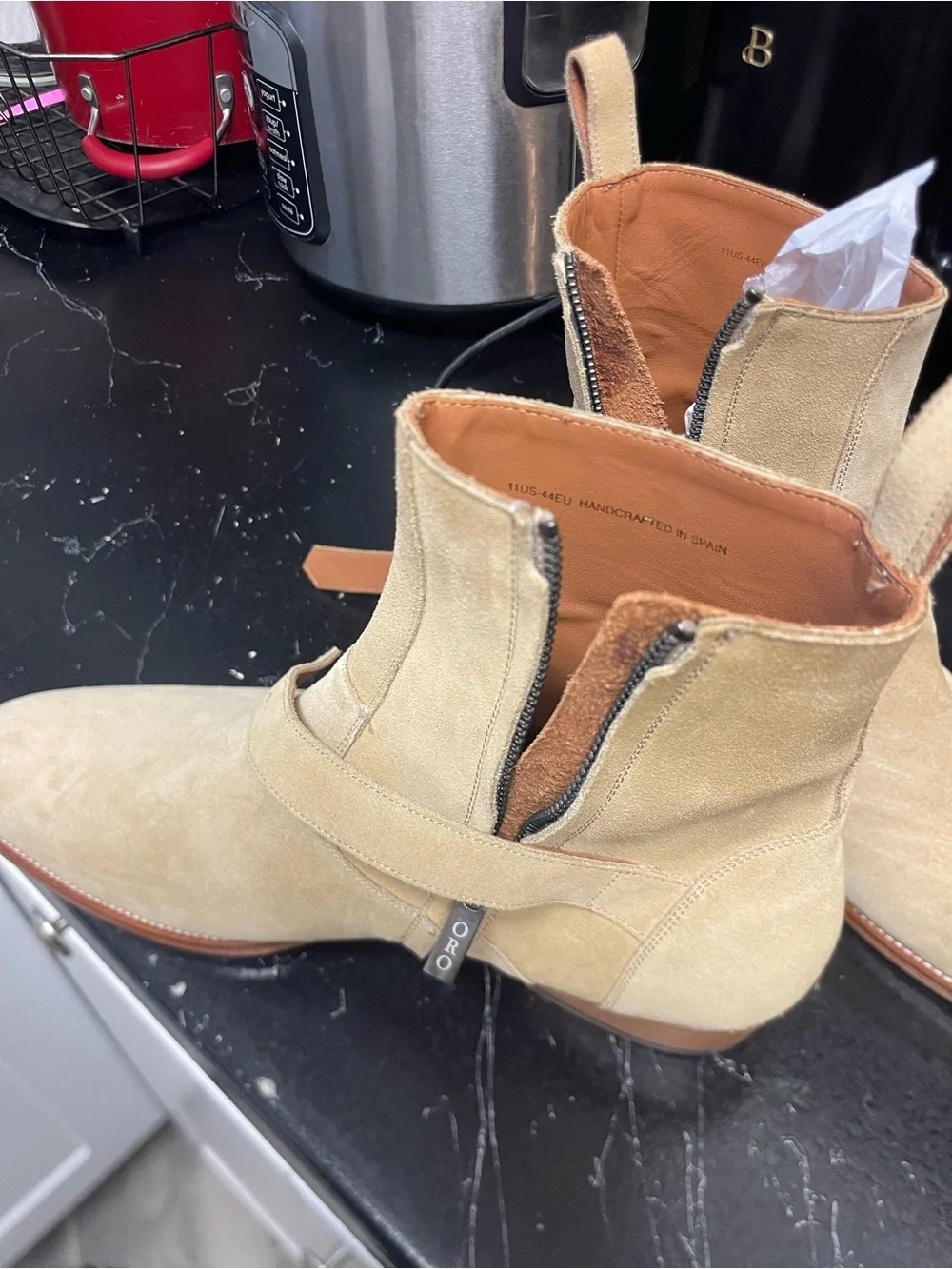 Men's Beige Suede Chukka Boots with Red Sole
